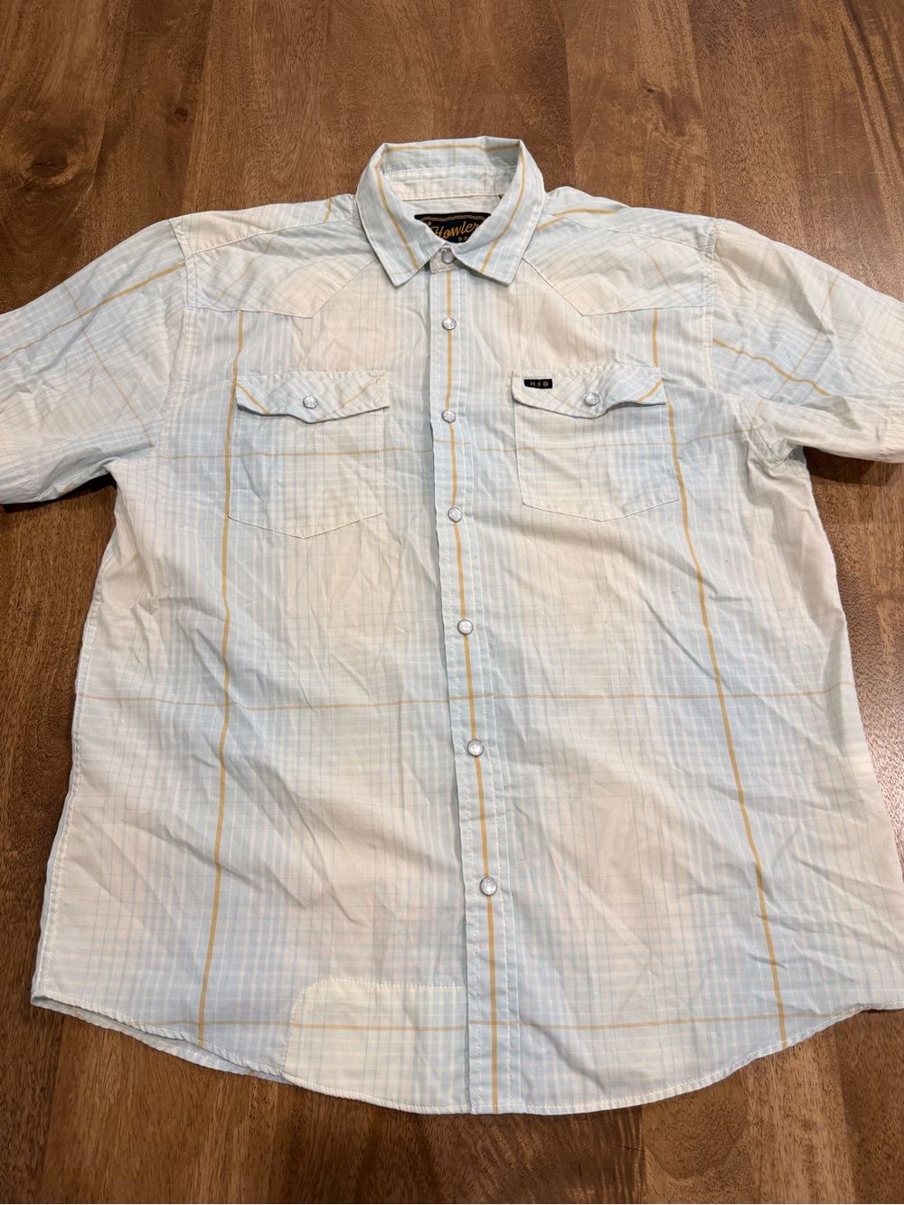Howler bros Men's Short-Sleeve Light Cream Plaid Button-Up Shirt